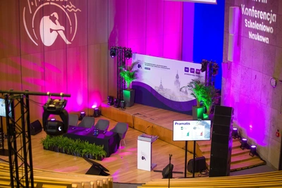 Zdjęcie z konferencji
